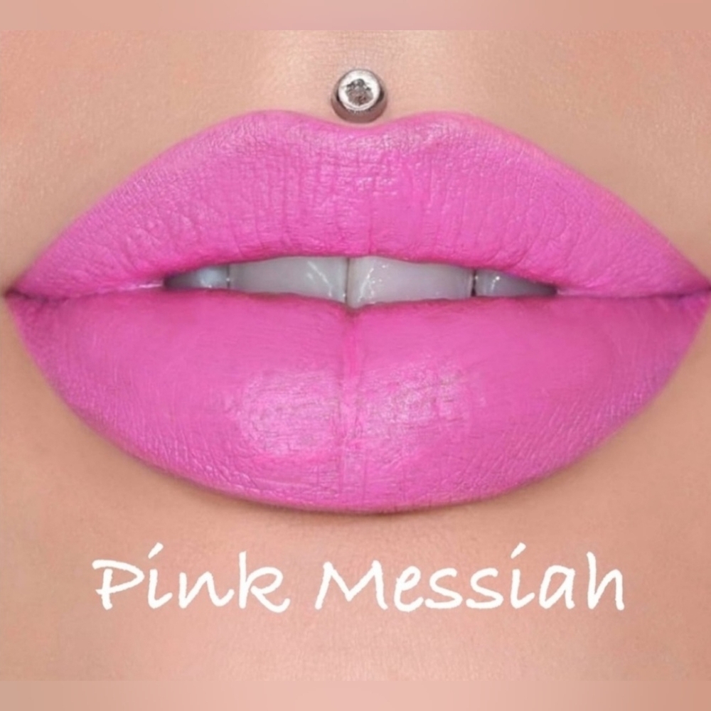 NIB. Jeffree Star Velvet Lip Trap Lipstick. Pink Messiah. - Picture 1 of 2